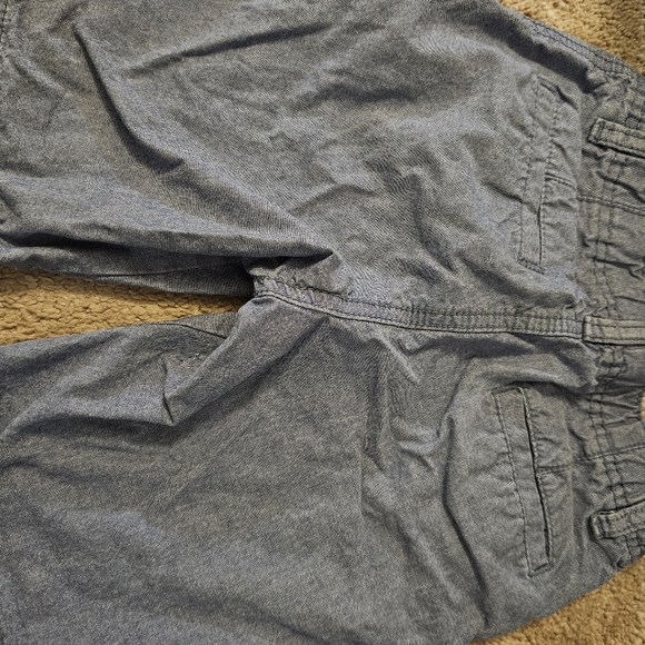 4 pairs of shorts - Picture 8 of 9